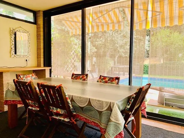 Villa Montgo L' Escala 度假居